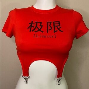 G MINI Red Graphic light knit super Crop Top with Metal garter buckles M ❤️